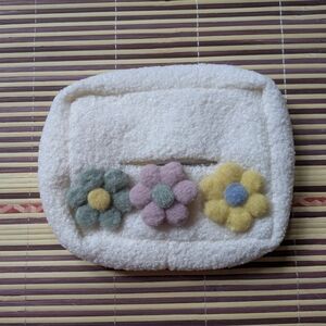 ♥️10/$10 Cute Floral Tissue Box